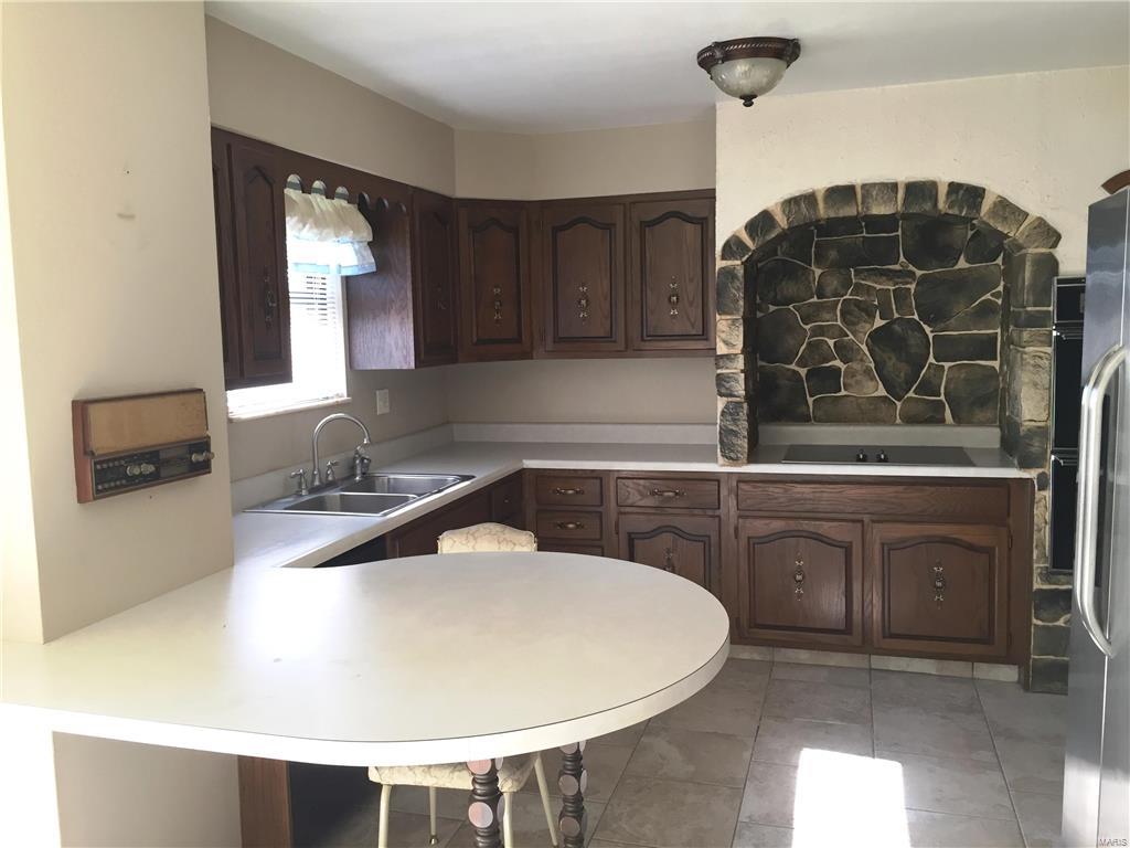 330 Troy O'Fallon Road Troy, IL 62294 - Photo 25 of 49