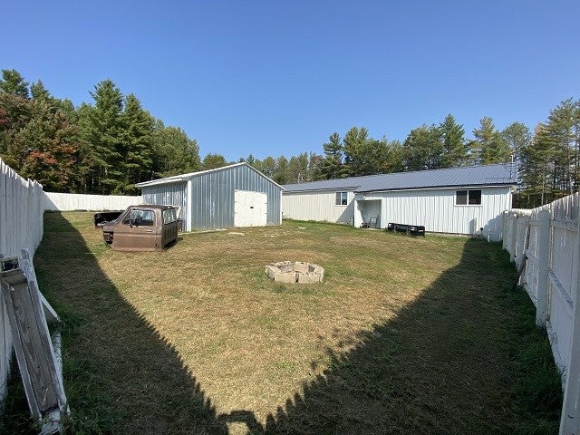 1129 North Roscommon Road Roscommon, MI 48653 - Photo 6 of 48 Gallery Image 6