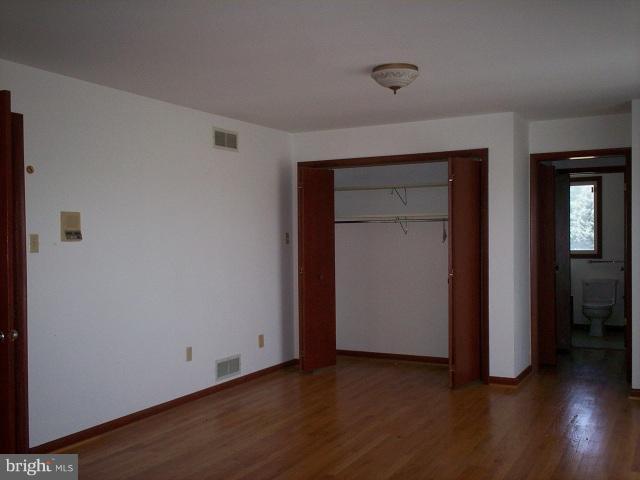 909 Lucabaugh Mill Road Westminster, MD 21157 - Photo 10 of 30 Bedroom (Master)