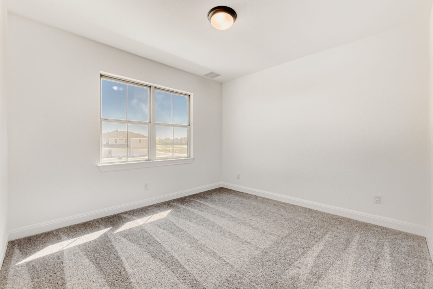 175 International Street Buda, TX 78610 - Photo 15 of 22