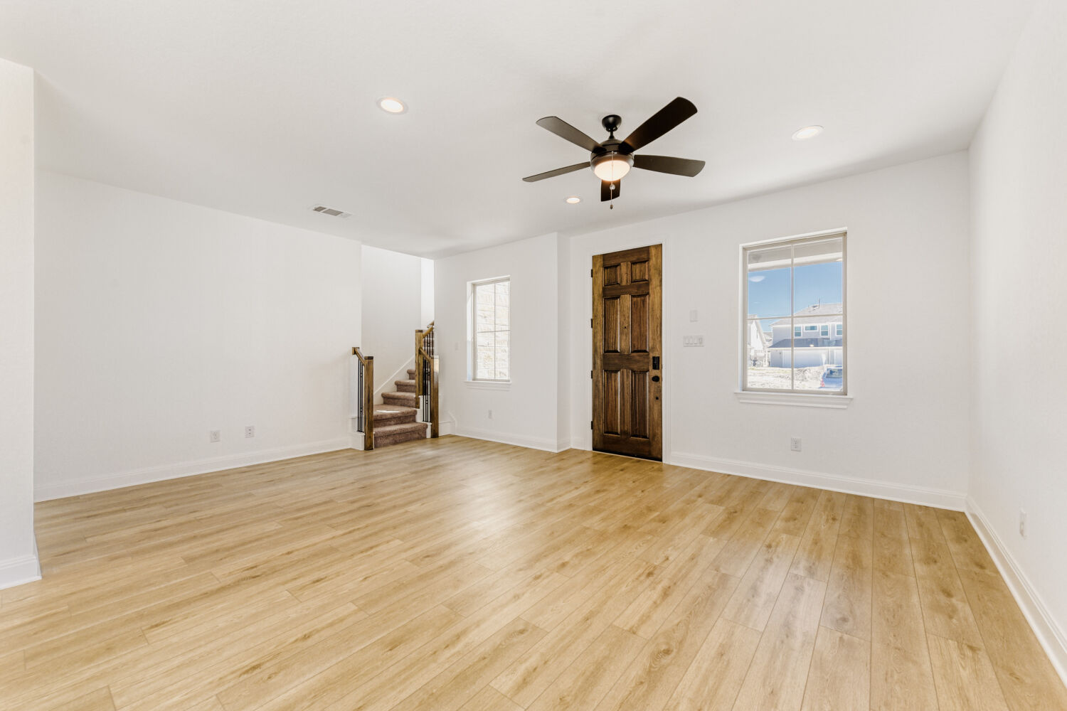 175 International Street Buda, TX 78610 - Photo 5 of 22