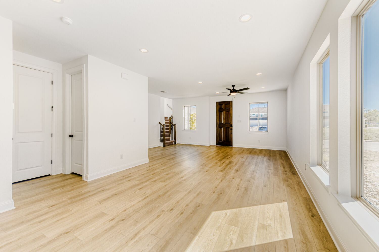 175 International Street Buda, TX 78610 - Photo 8 of 22