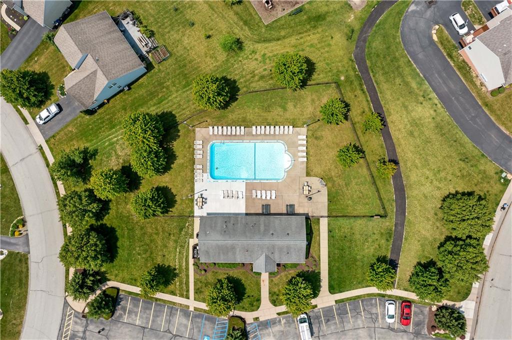 2000 Michael Drive Pittsburgh, PA 15227 - Photo 38 of 45 an aerial view of a house with a garden