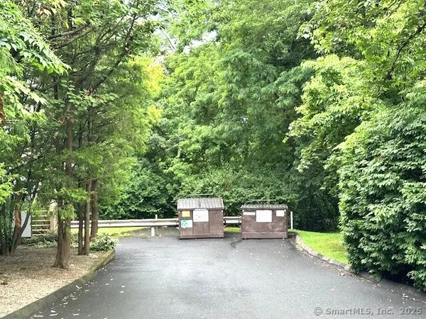 $325,000 | 500 Prospect Street, Unit 1E, New Haven, CT 06511