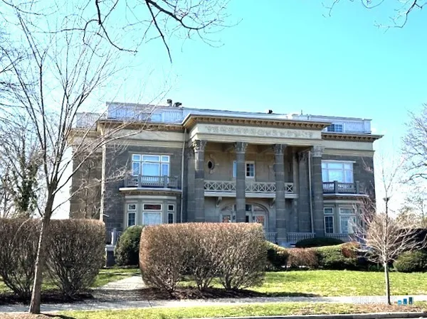 $325,000 | 500 Prospect Street, Unit 1E, New Haven, CT 06511