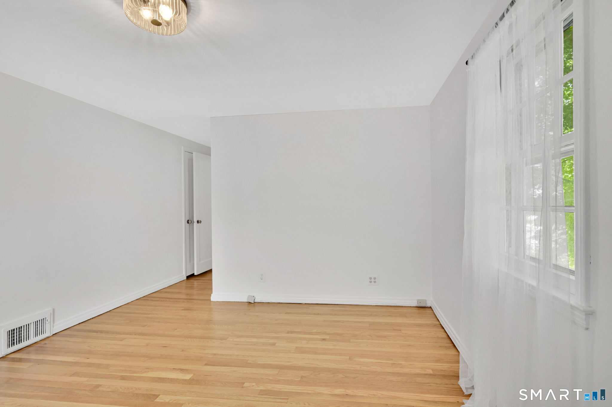 41 Sequin Road West Hartford, CT 06117 - Photo 29 of 40
