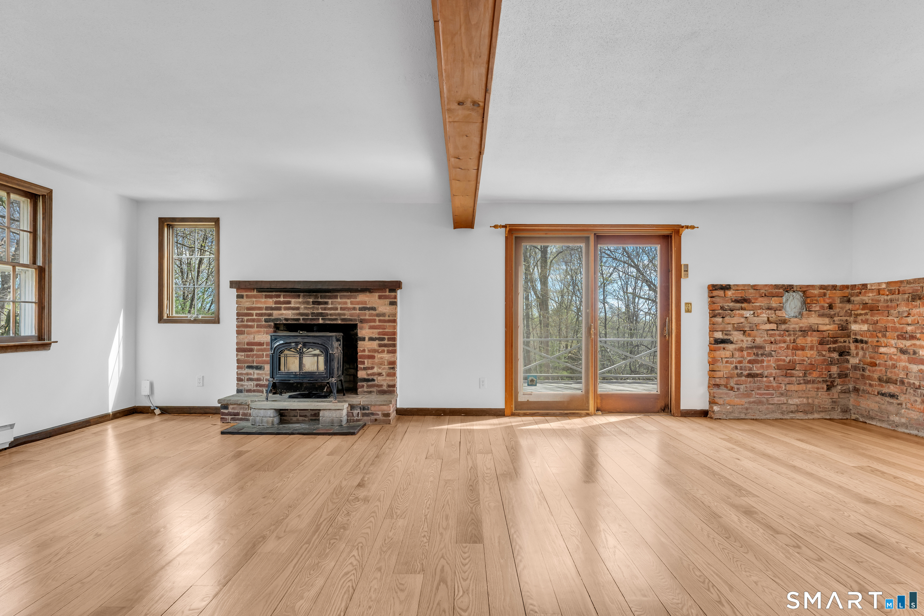 94 Quonnipaug Hill Road Guilford, CT 06437 - Photo 15 of 39