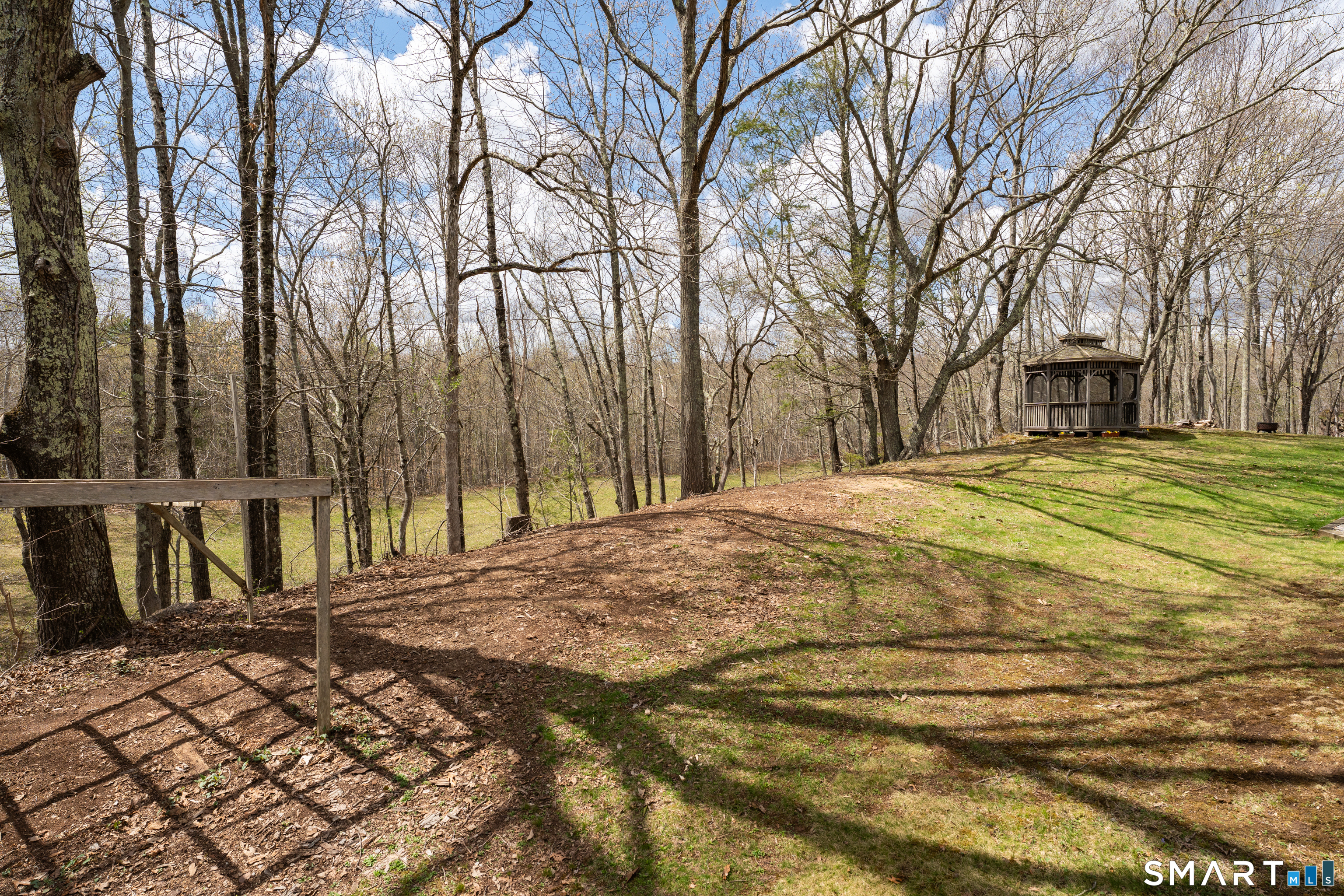 94 Quonnipaug Hill Road Guilford, CT 06437 - Photo 37 of 39