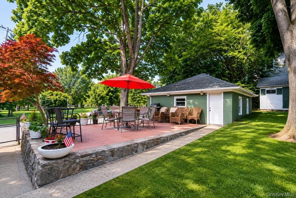 219 Spring Street Ossining, NY 10562 - Photo 16 of 19 View of Patio