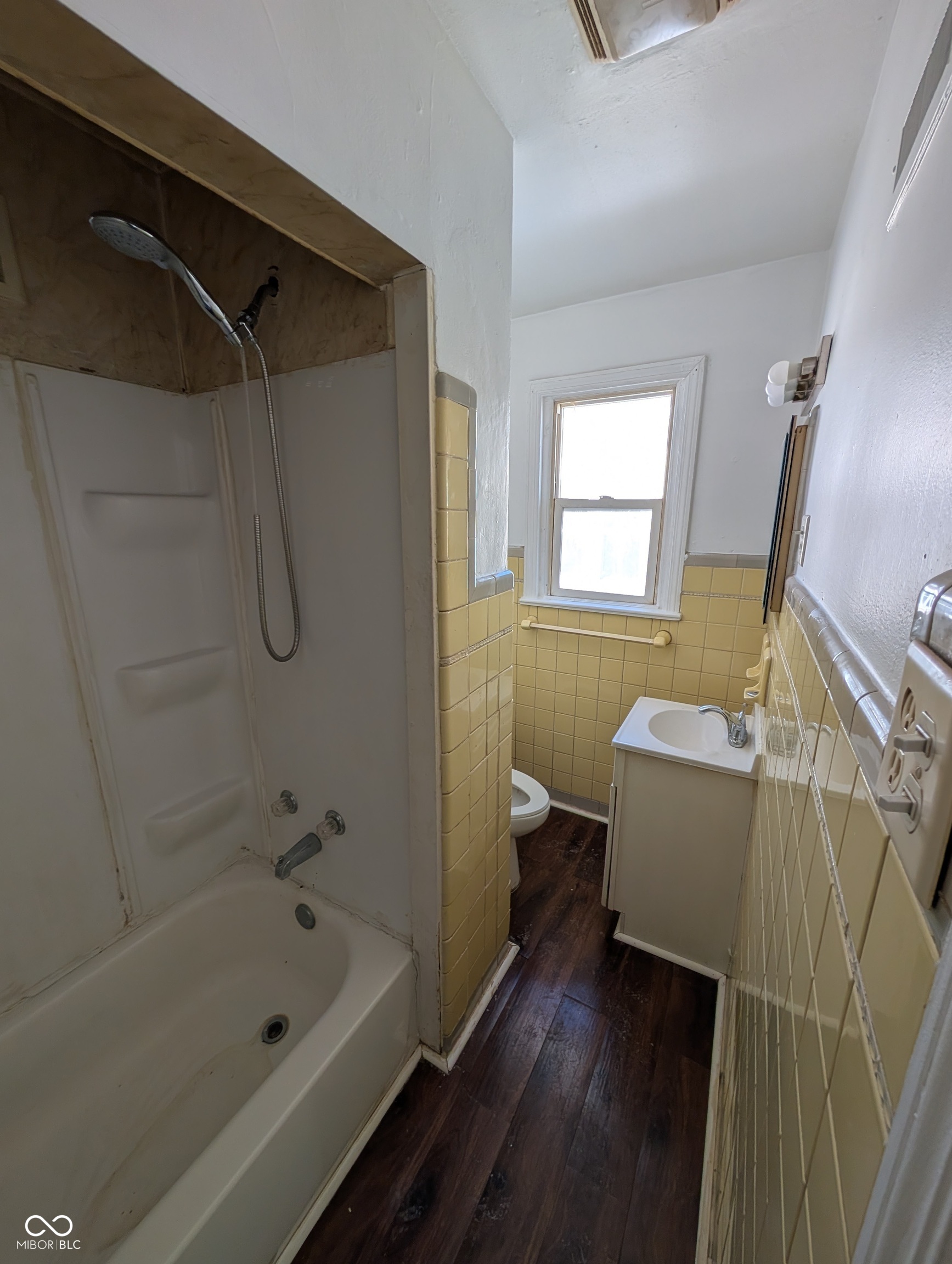 1403 West 4th Street Anderson, IN 46016 - Photo 13 of 23
