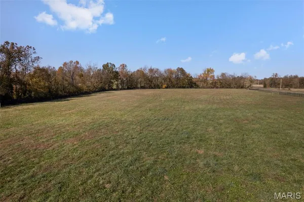 $380,000 | 184 Hope Hill Road, Oak Ridge, MO 63769