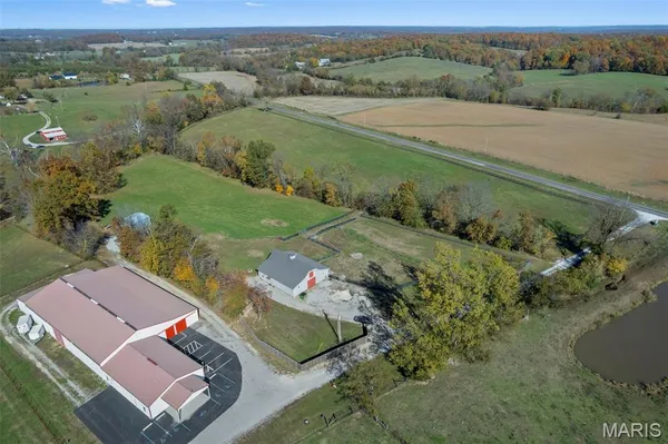 $380,000 | 184 Hope Hill Road, Oak Ridge, MO 63769