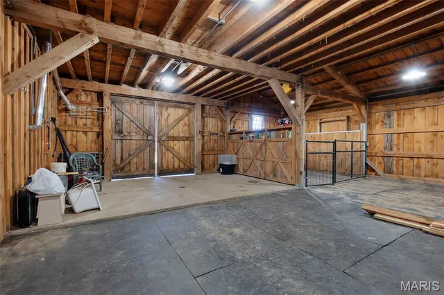 $380,000 | 184 Hope Hill Road, Oak Ridge, MO 63769