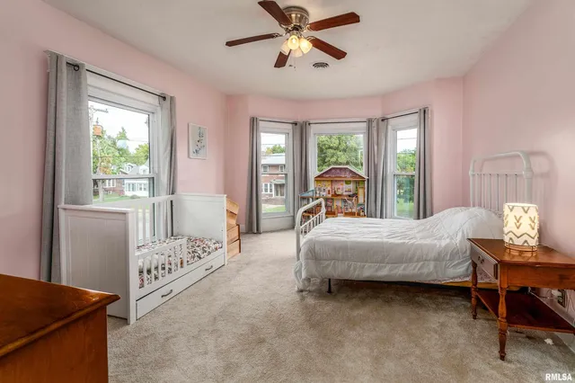 $219,000 | 2101 Walnut Street, Murphysboro, IL 62966