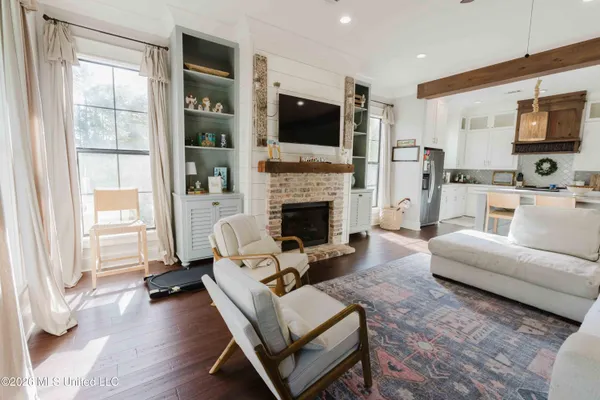 $479,900 | 532 East Jasper Street, Brandon, MS 39042