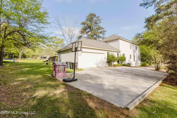 $479,900 | 532 East Jasper Street, Brandon, MS 39042