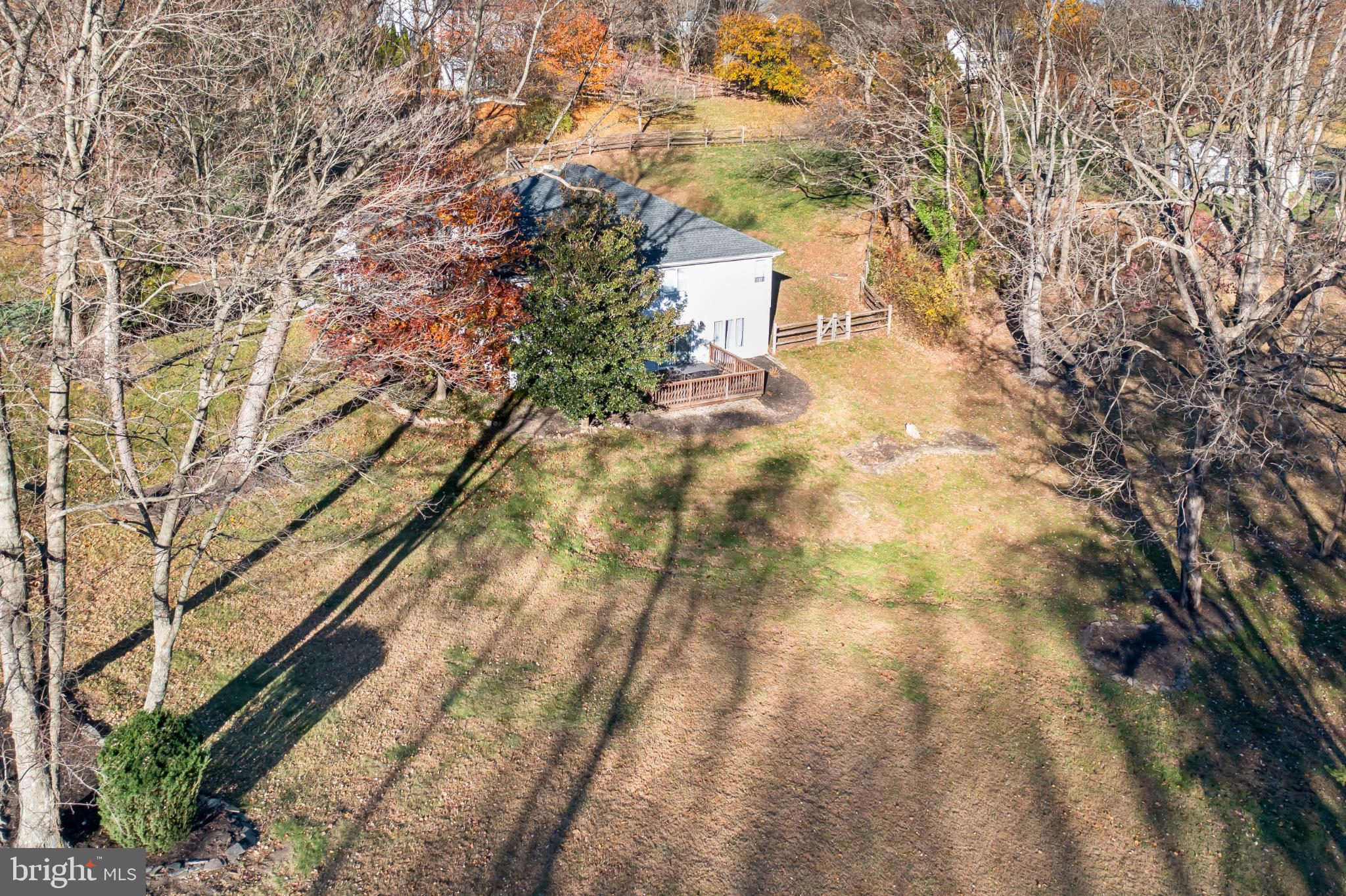 208 Wills Farm Road Oxford, PA 19363 - Photo 4 of 12 a view of yard