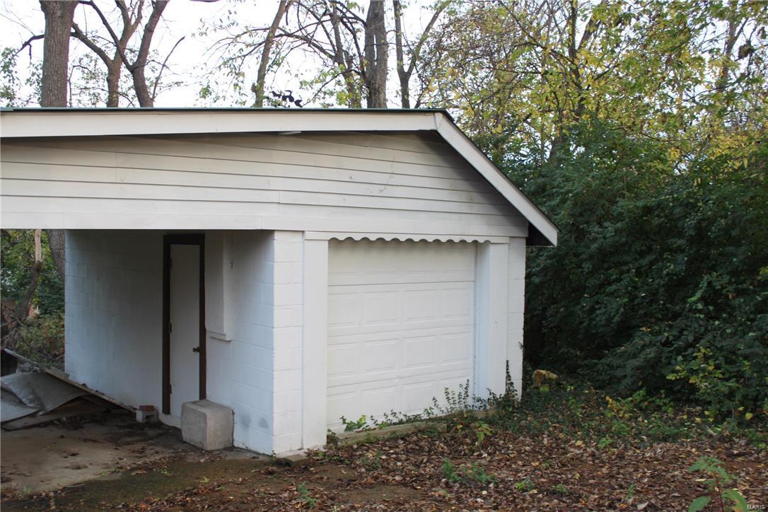 6312 Graham Road St. Louis, MO 63134 - Photo 4 of 4 Gallery Image 4