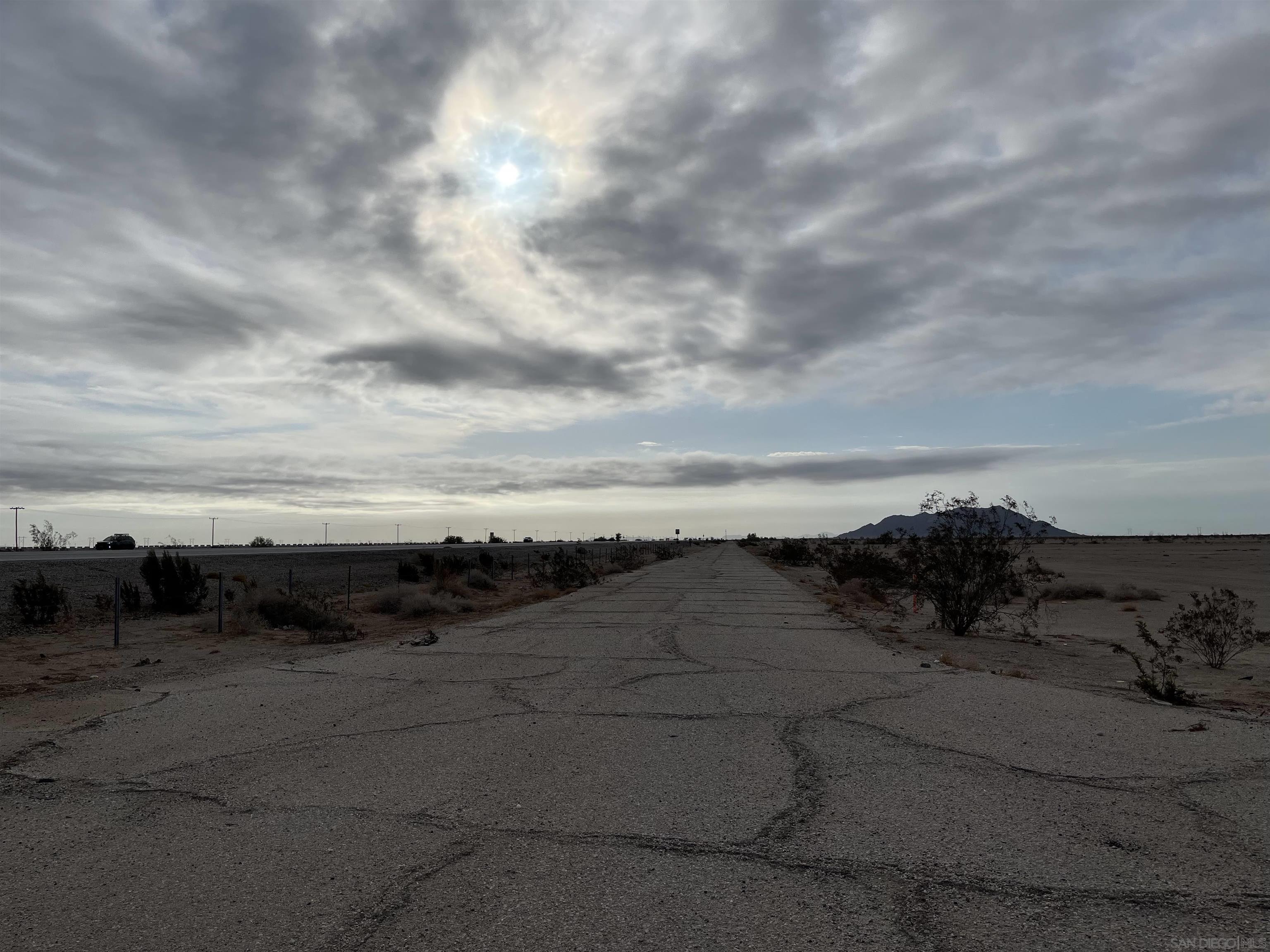 1 Frontage Road Winterhaven, CA 92283 - Photo 5 of 11 a view of sunset