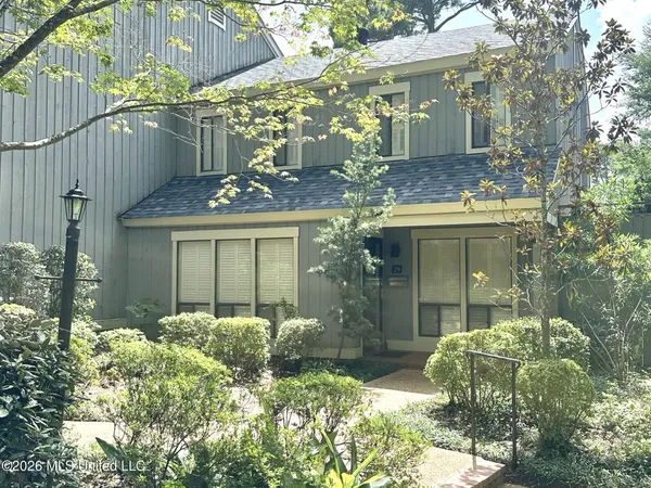 $305,000 | 29 Eastbrooke Street, Unit 29, Jackson, MS 39216
