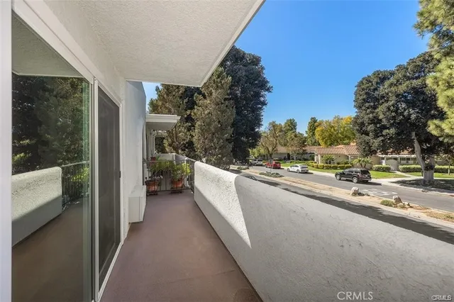 $2,500 | 2111 Via Puerta, Unit P, Laguna Woods, CA 92637
