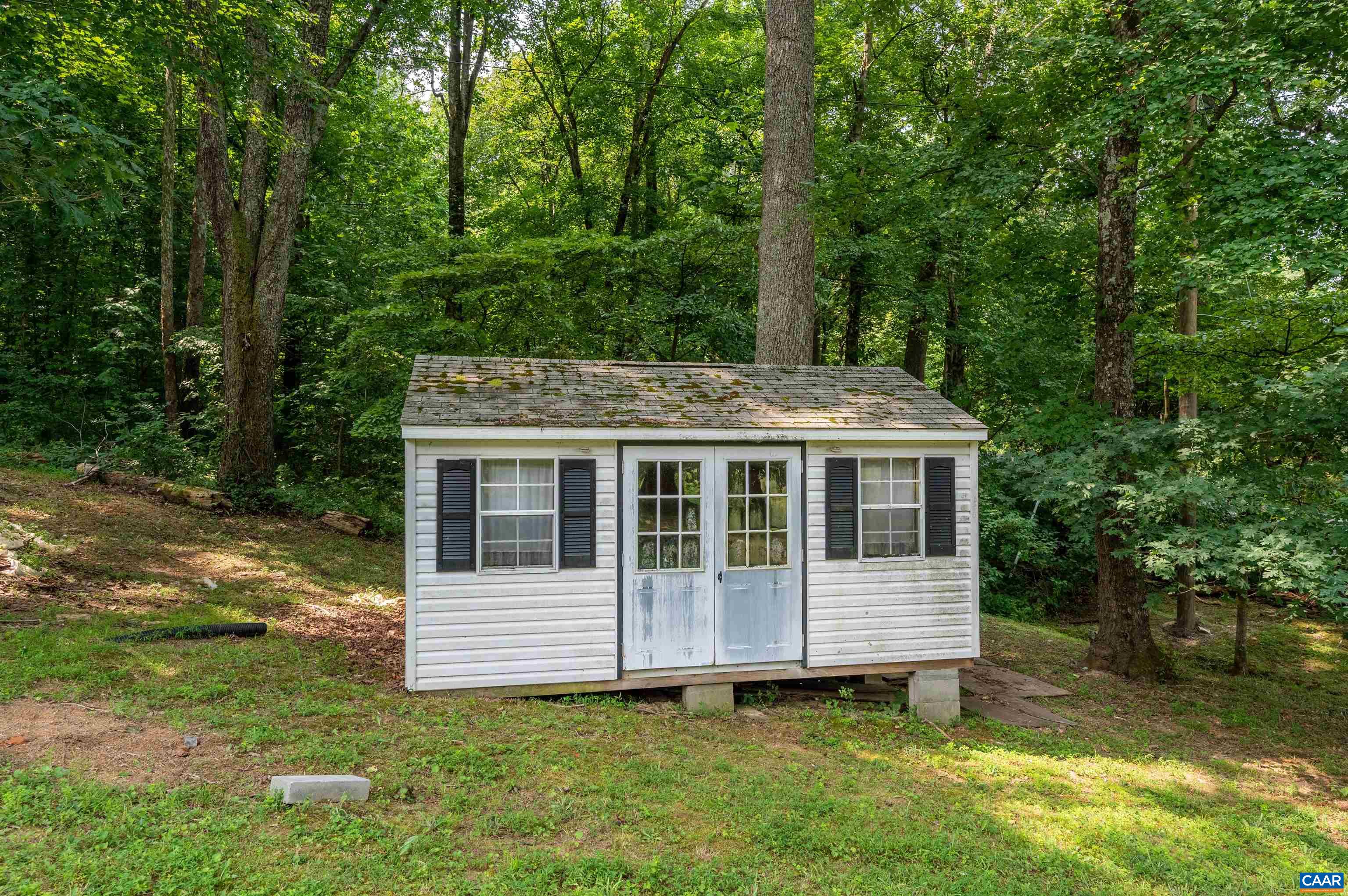 1840 Middle River Road Stanardsville, VA 22973 - Photo 25 of 28 Gallery Image 25