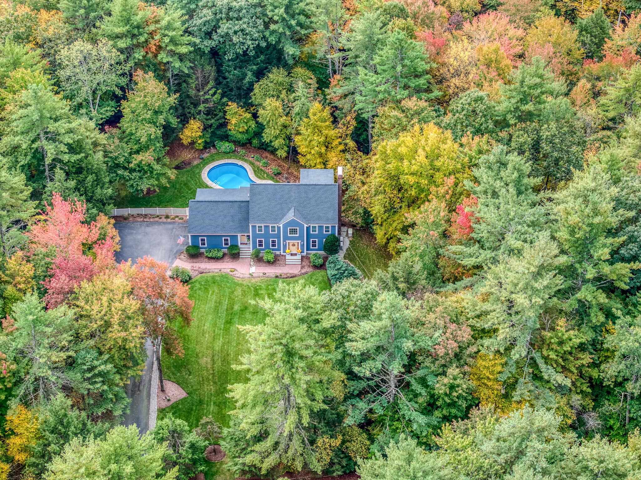 10 Cider Mill Road Bedford, NH 03110 - Photo 1 of 52 Gallery Image 1