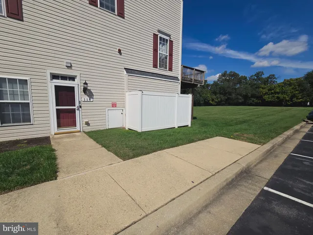 $275,000 | 118 Heather Stone Way, Unit 80, Glen Burnie, MD 21061