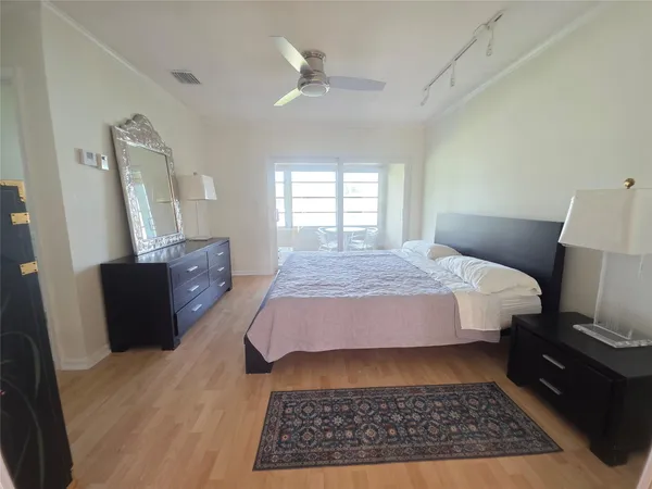 $116,000 | 2131 Northeast 42nd Court, Unit 208E, Lighthouse Point, FL 33064