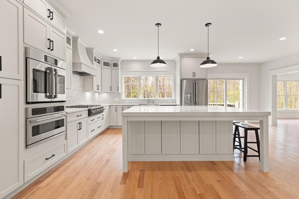 16 R Eldor Drive Walpole, MA 02071 - Photo 6 of 40