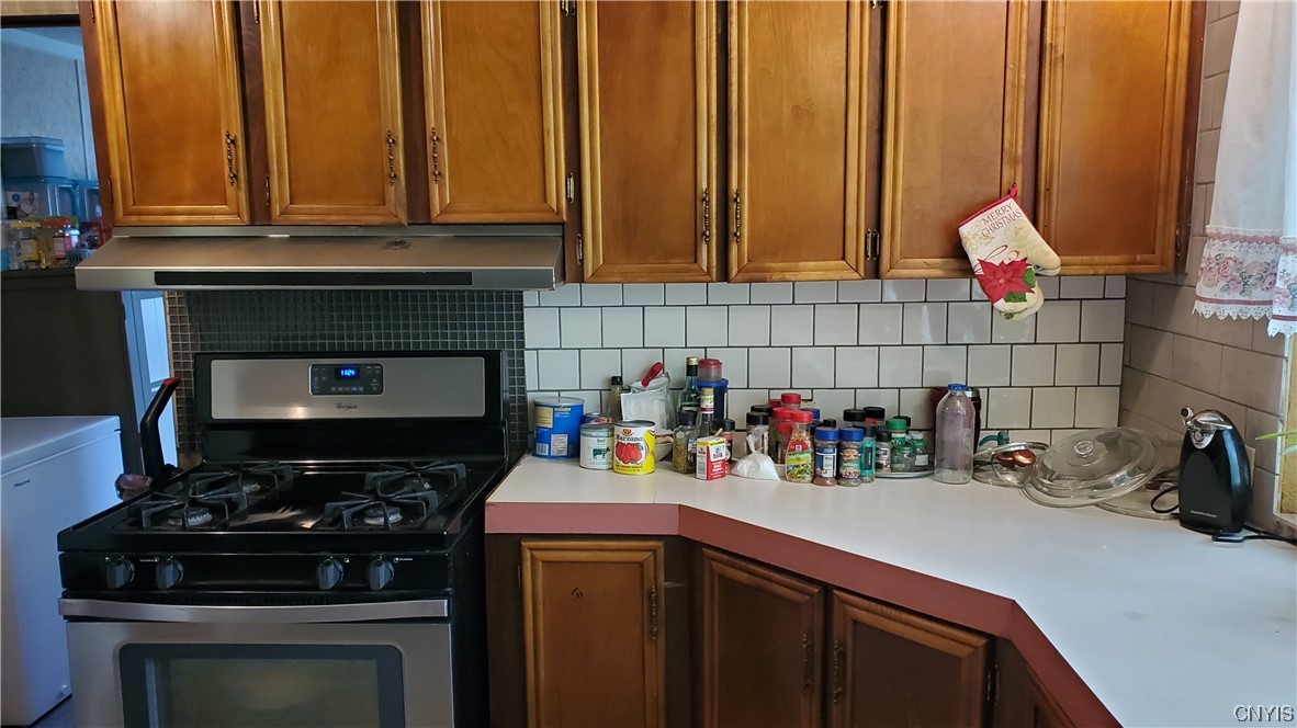 1641 Fyler Road Sullivan, NY 13037 - Photo 8 of 27 Gas Stove-Oven