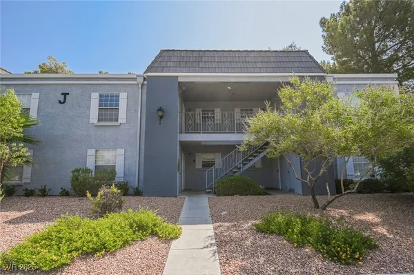 $1,200 | 3823 South Maryland Parkway, Unit J7, Las Vegas, NV 89119
