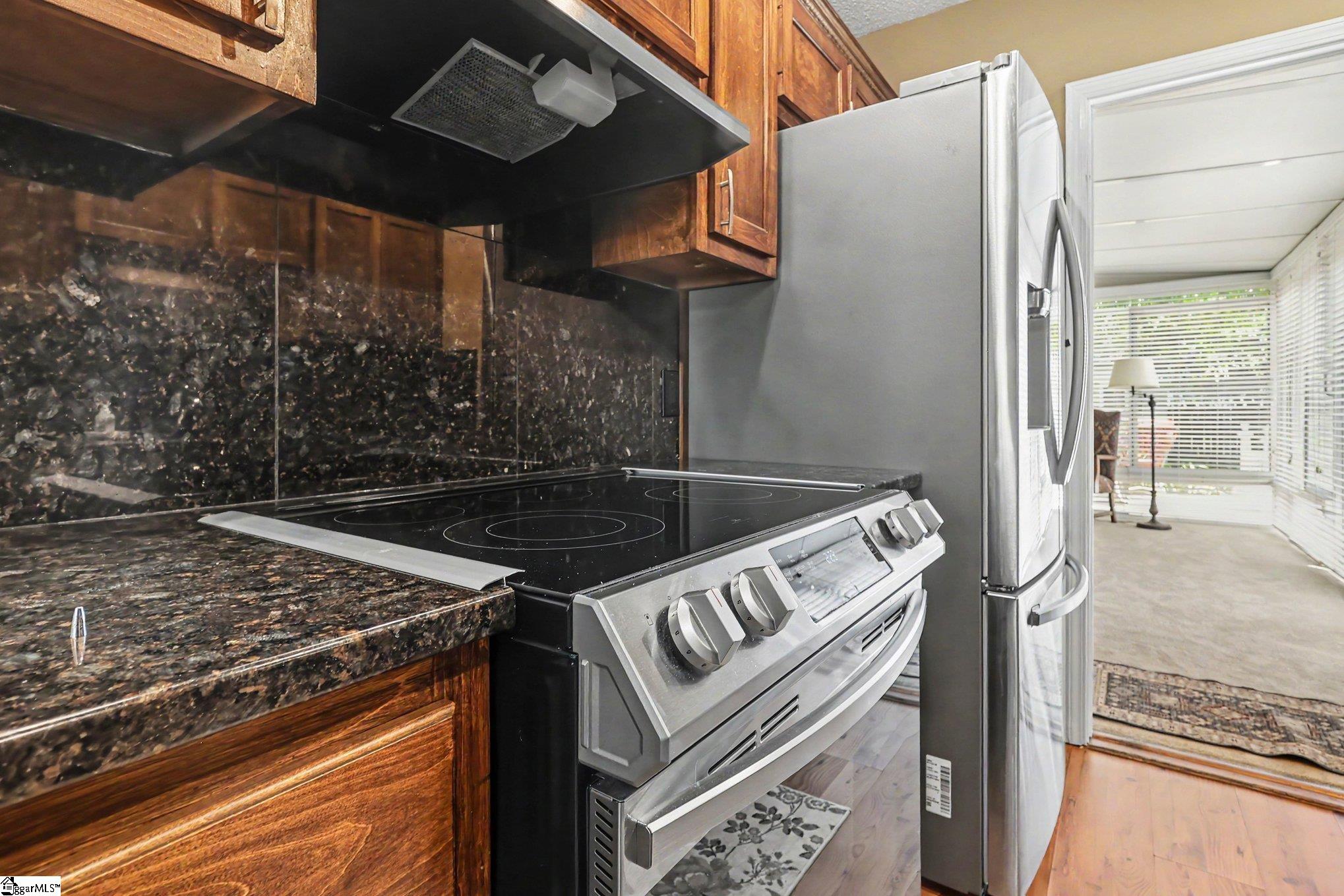 103 Walker Way Simpsonville, SC 29681 - Photo 12 of 36