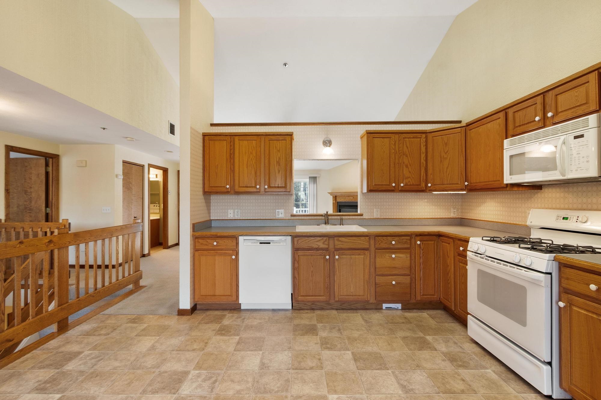 7 Edna Lane Atkinson, NH 03811 - Photo 12 of 51 Gallery Image 12
