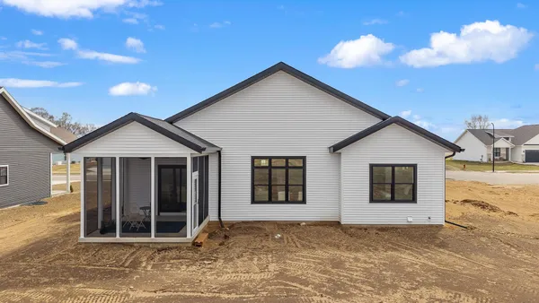 $445,000 | 316 Willow Street, Pardeeville, WI 53954