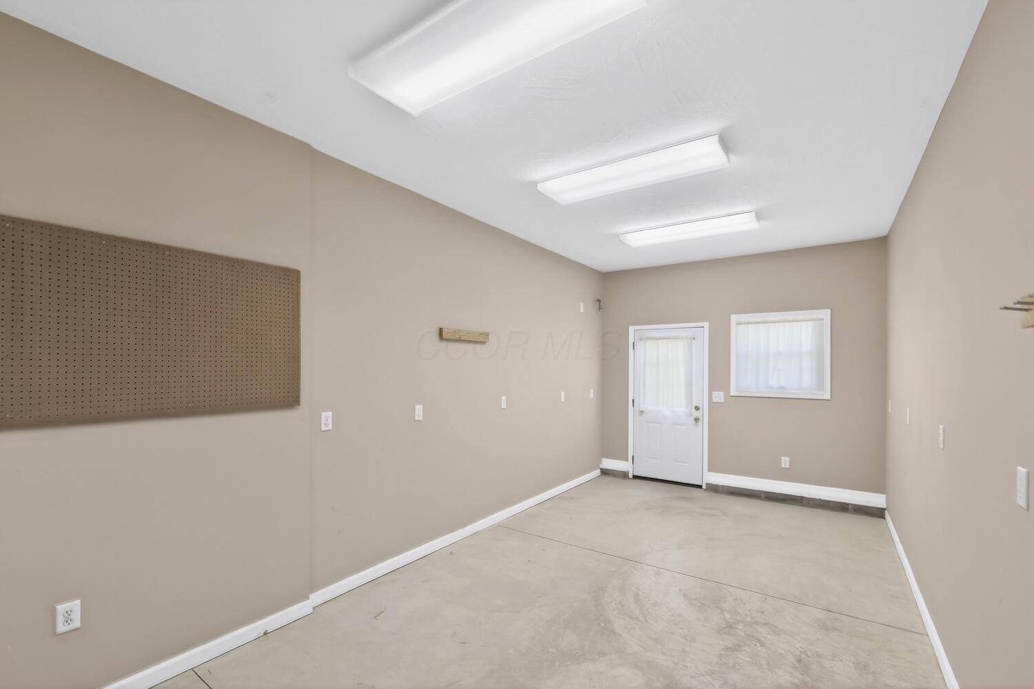 13399 Old Mansfield Road Mount Vernon, OH 43050 - Photo 34 of 51