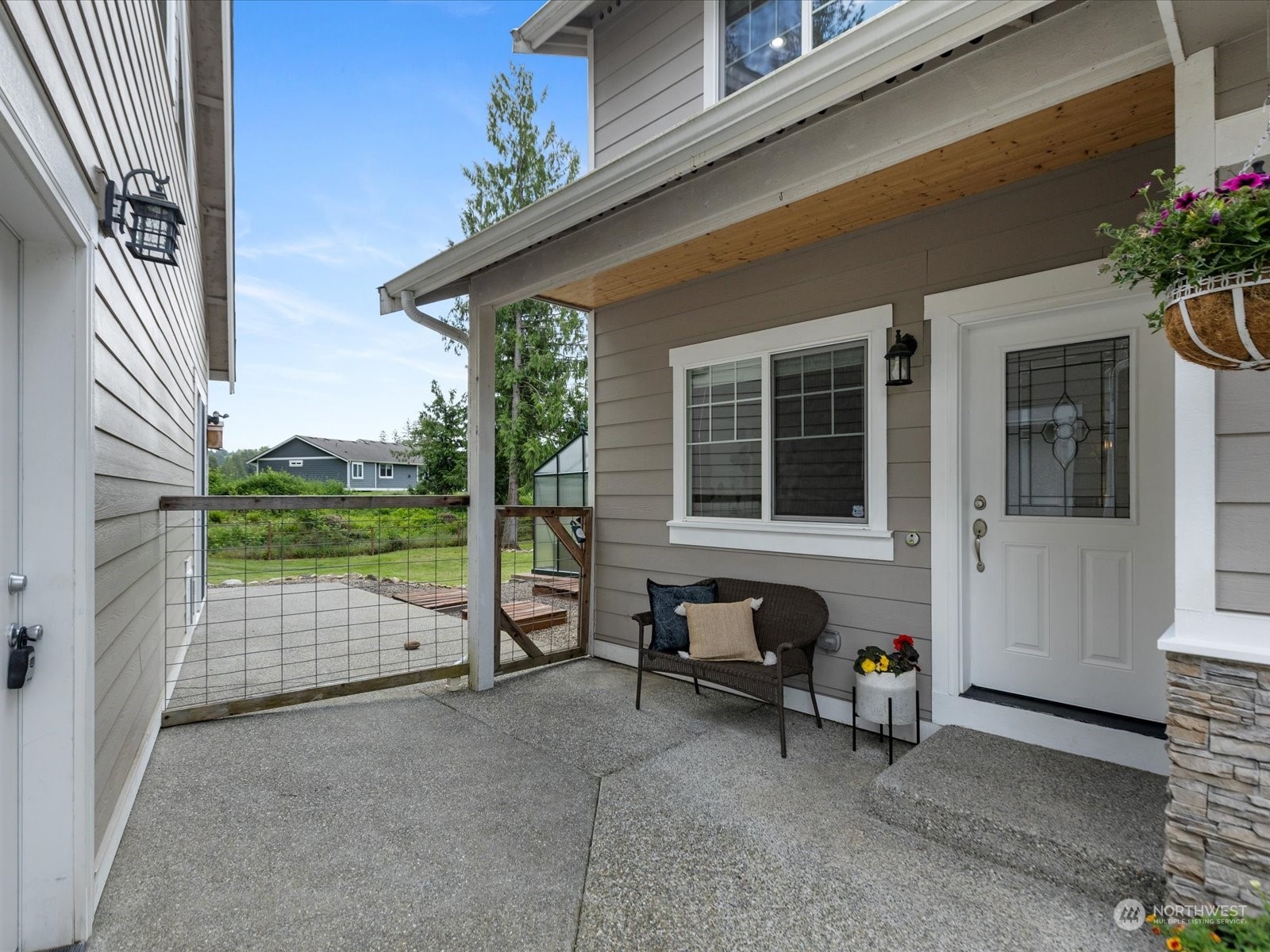 3116 Creswell Road Snohomish, WA 98290 - Photo 4 of 40