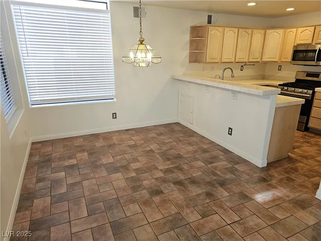 $2,195 | 101 Sea Breeze Lane, Boulder City, NV 89005