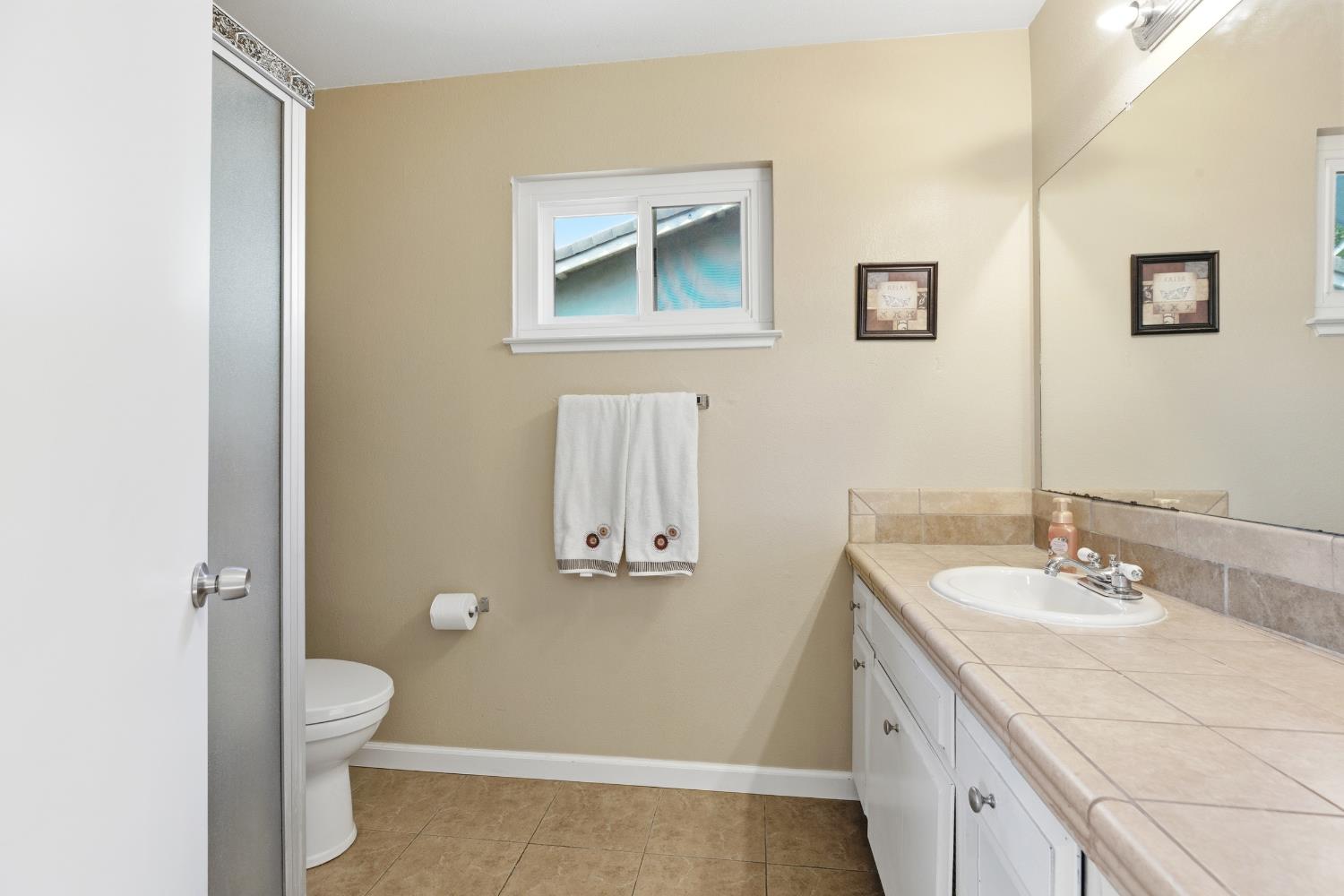 1520 Mable Avenue Modesto, CA 95355 - Photo 21 of 34