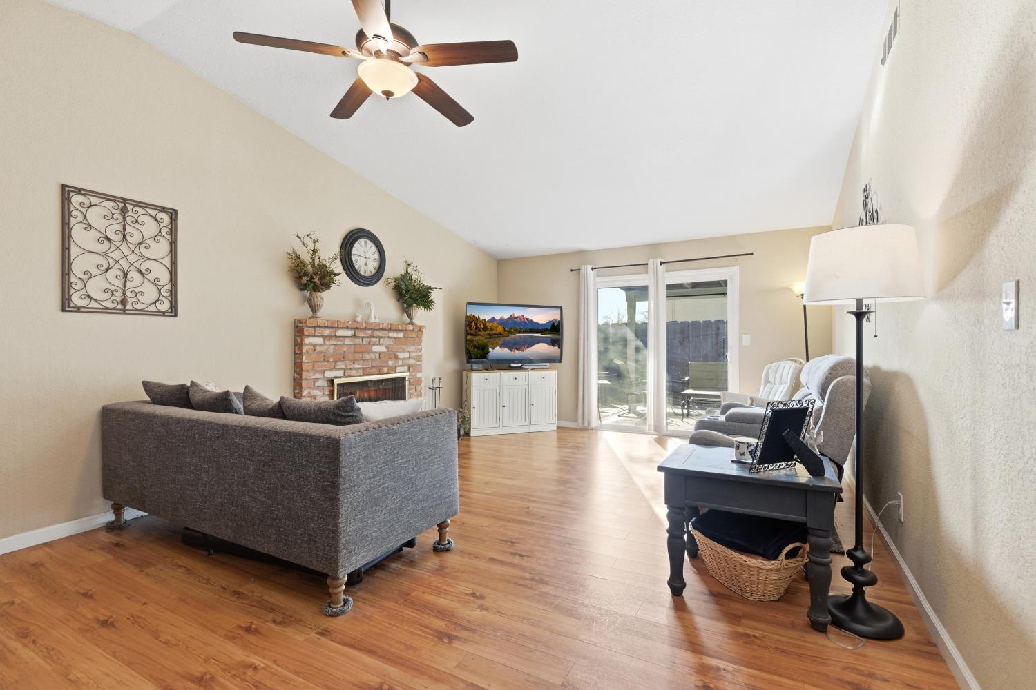 1520 Mable Avenue Modesto, CA 95355 - Photo 10 of 34