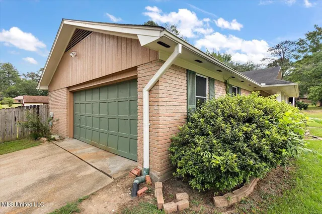 $155,000 | 605 Upper Darby Road, Jackson, MS 39212