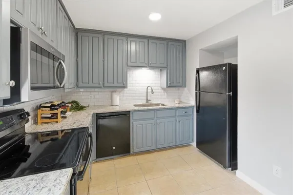 $167,000 | 1226 Baylor Avenue, Unit 116, Waco, TX 76706