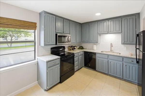 $167,000 | 1226 Baylor Avenue, Unit 116, Waco, TX 76706