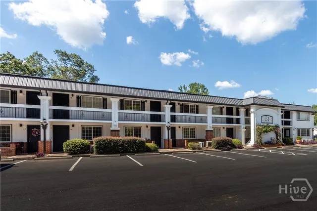 $1,500 | 760 East Campus Road, Unit 47, Athens, GA 30605