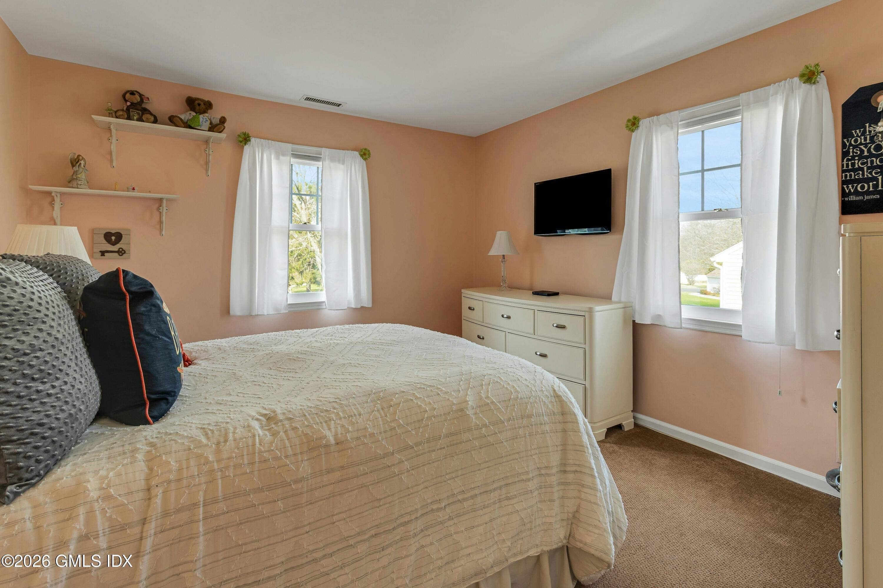 9 Tamarack Place Greenwich, CT 06831 - Photo 16 of 37 025-490919-_X0A0120_14546519