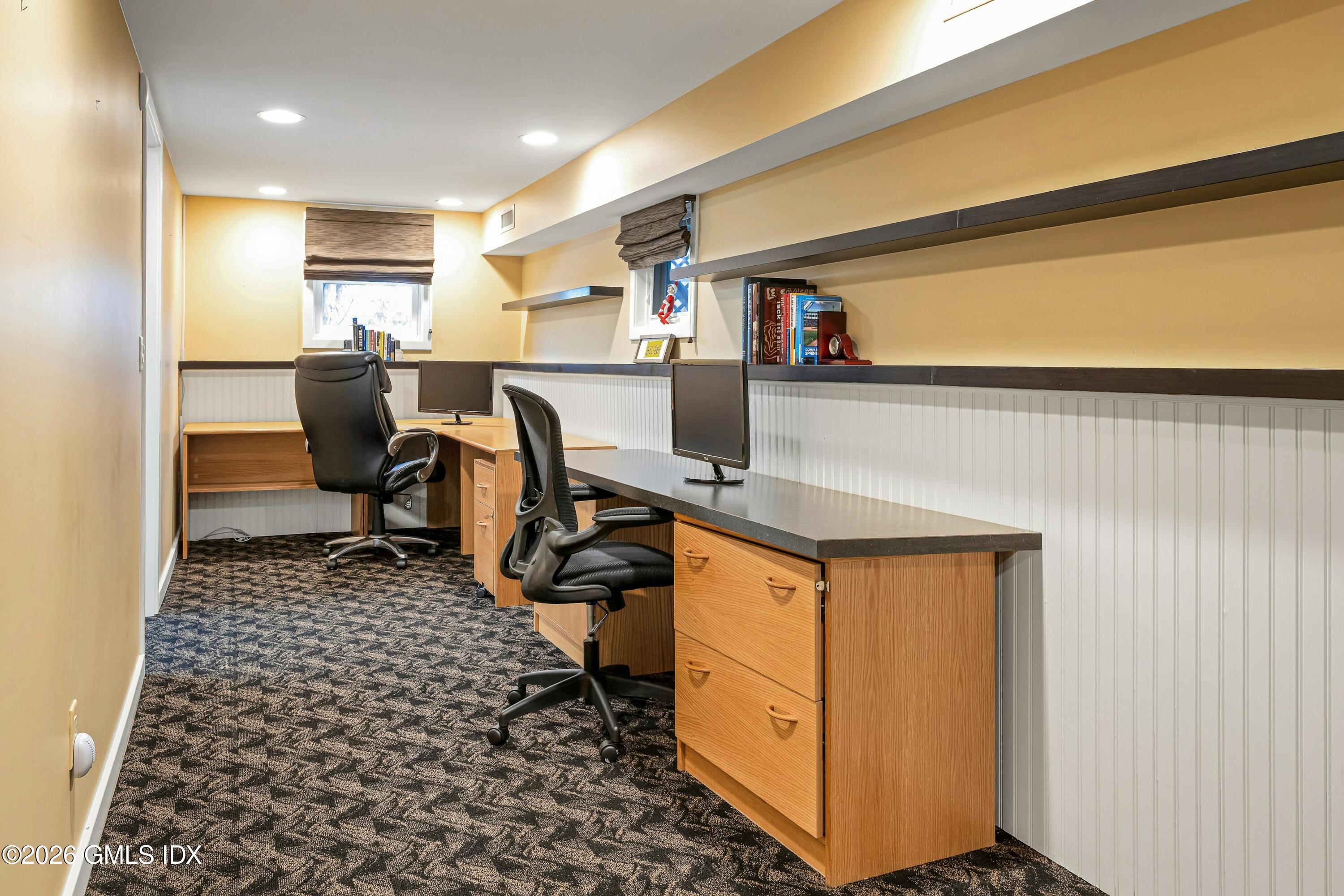 9 Tamarack Place Greenwich, CT 06831 - Photo 24 of 37 034-490919-_X0A0168_14546534