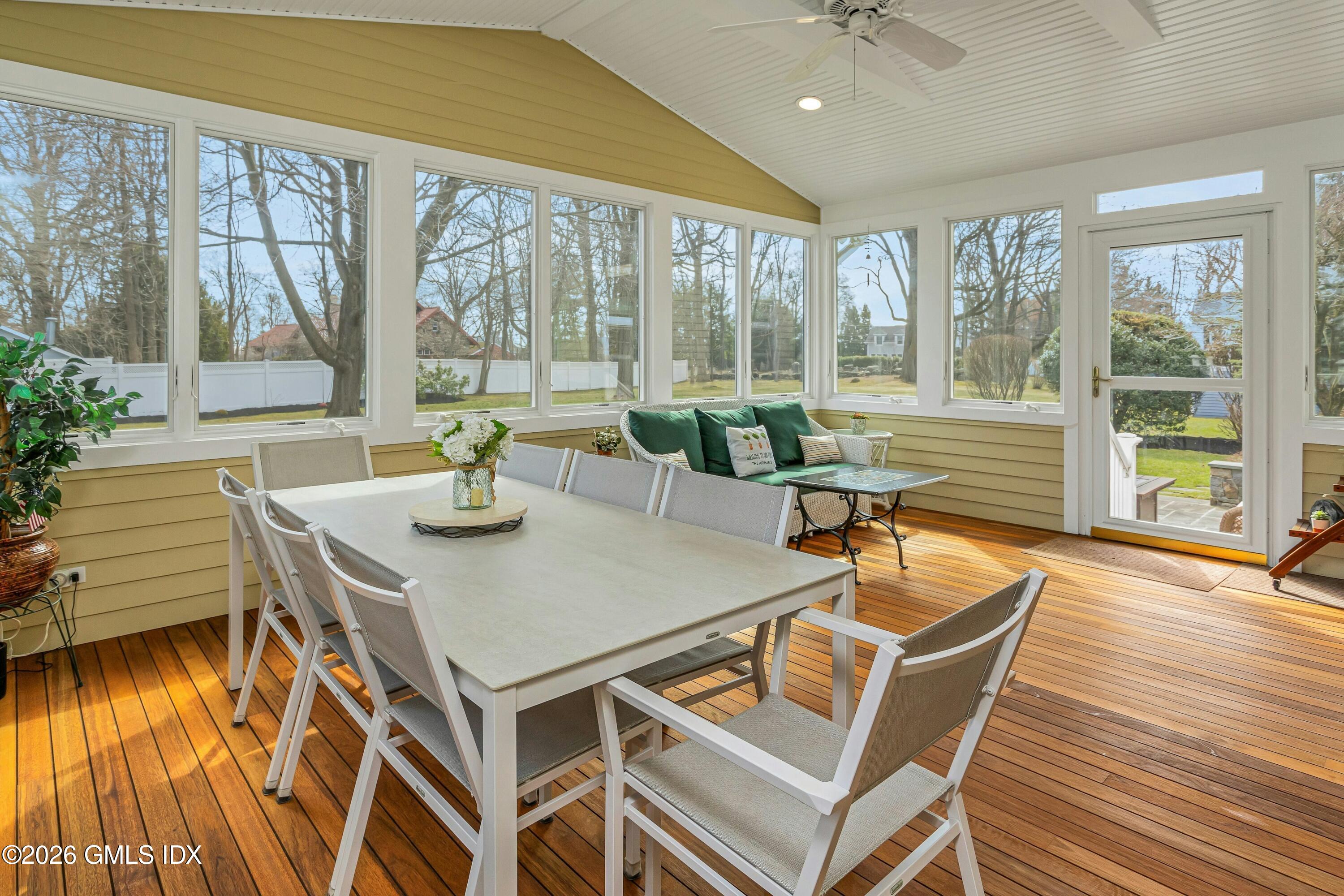 9 Tamarack Place Greenwich, CT 06831 - Photo 27 of 37 036-490919-_X0A0164_14546531