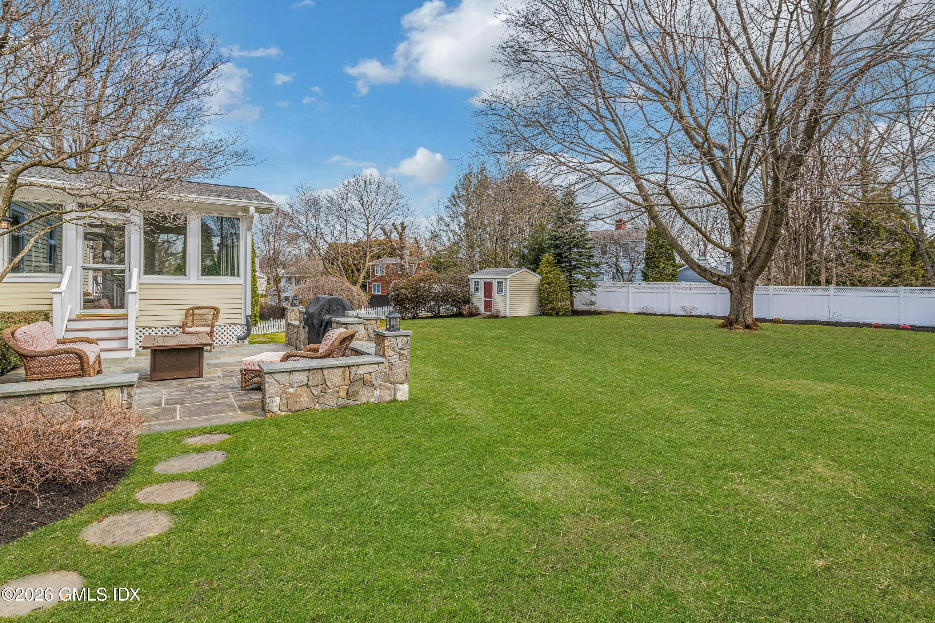 9 Tamarack Place Greenwich, CT 06831 - Photo 29 of 37 039-490919-_X0A0174_14546537