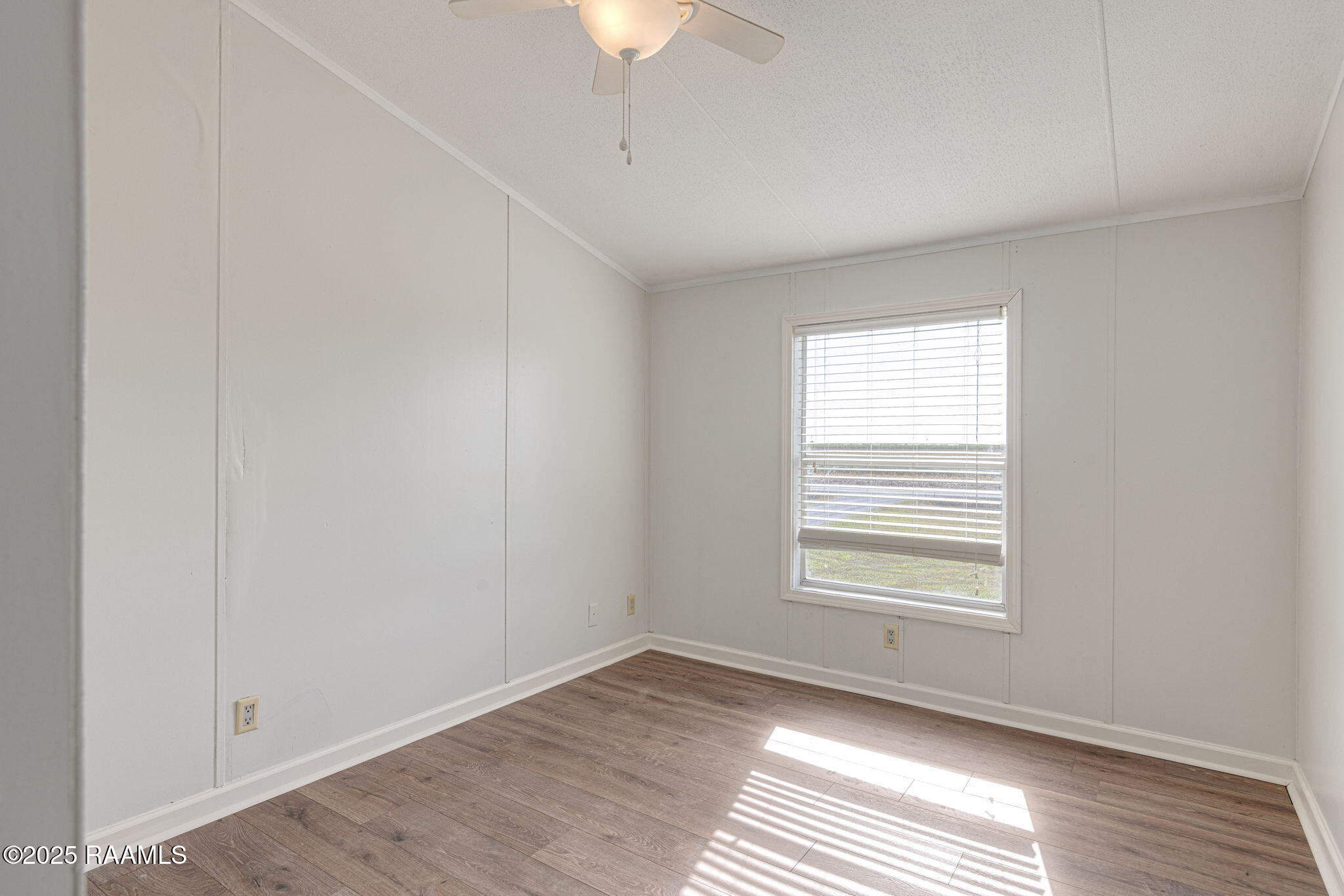 5608 Landry Road Duson, LA 70529 - Photo 14 of 26 14-web-or-mls-5608 Landry Rd-14