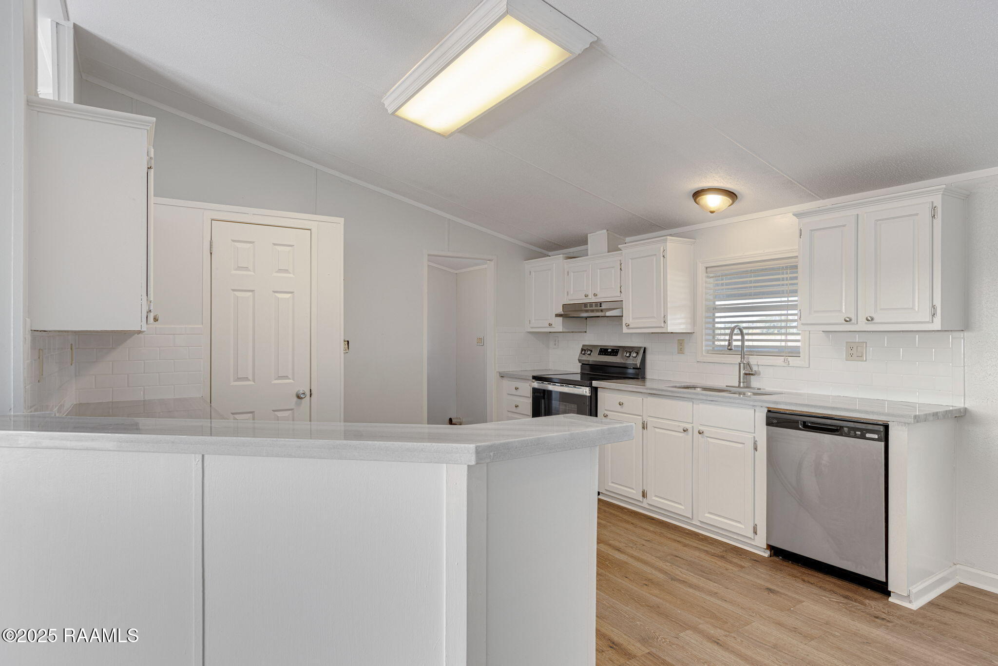 5608 Landry Road Duson, LA 70529 - Photo 7 of 26 7-web-or-mls-5608 Landry Rd-7